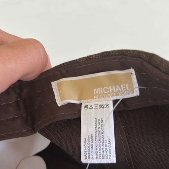 BNWT Michael Kors MK Logo cap - Picture 4 of 6